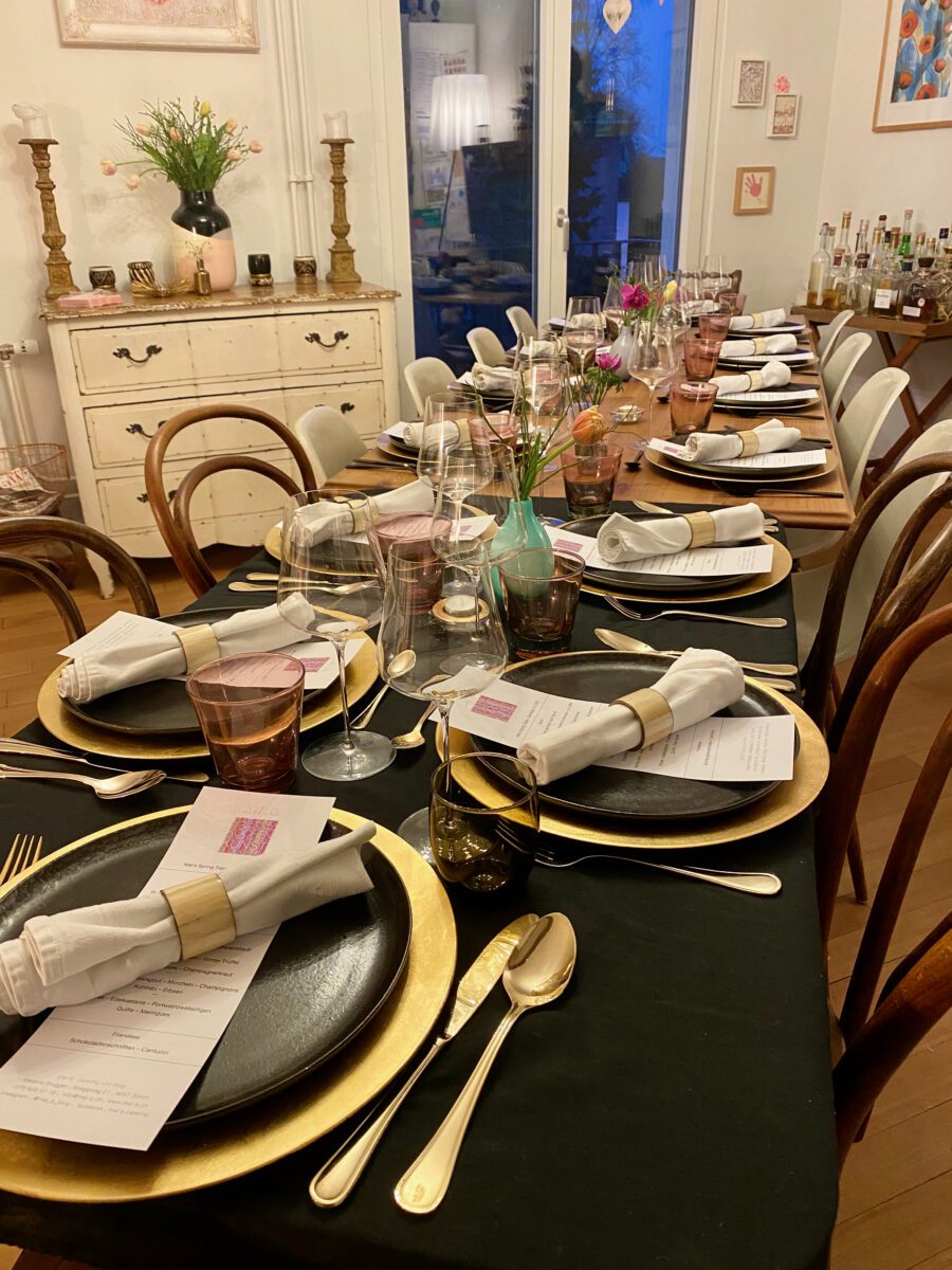 Mel's Spring Table